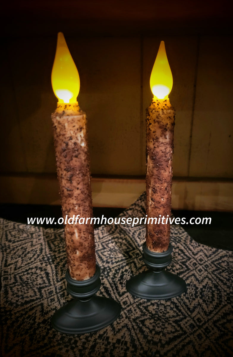 PWC4 Primitive 2 Pack Dusk to Dawn Grunged Window Candle Old