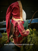 OTCS2410  Large Santa 🎅 Wearing Red Plaid w/ Tree 🌲