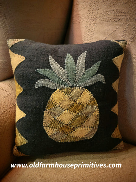 #HSD23-3 Primitive Wool Pineapple🍍 Pillow