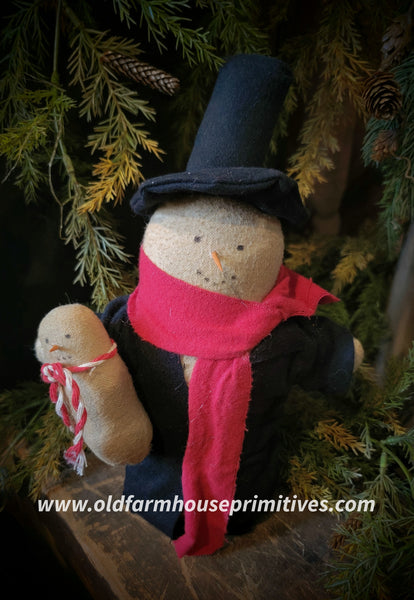 #PCHW11 Primitive ⛄️ Holding Baby Snowman