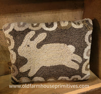 #HSD2162T Primitive "Simple Tan Rabbit" 🐰 Hooked Wool Pillow