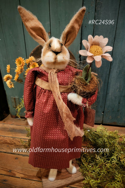 #RC24S96 RUGGED CHIC Primitive Girl Bunny 🐰With Flowerpot 💐 LAST ONE