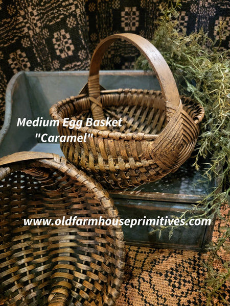 #WGME-MC Primitive "Caramel" Medium Egg Basket