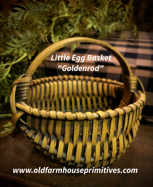 #WHLE-GR Primitive Little "Goldenrod" Egg Basket