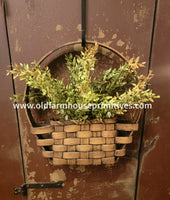 #WGSDB-CM Primitive "Caramel" Small Door Basket