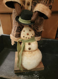 #RC23TL5 RUGGED CHIC Santa 🎅  "Building A Snowman" ☃️