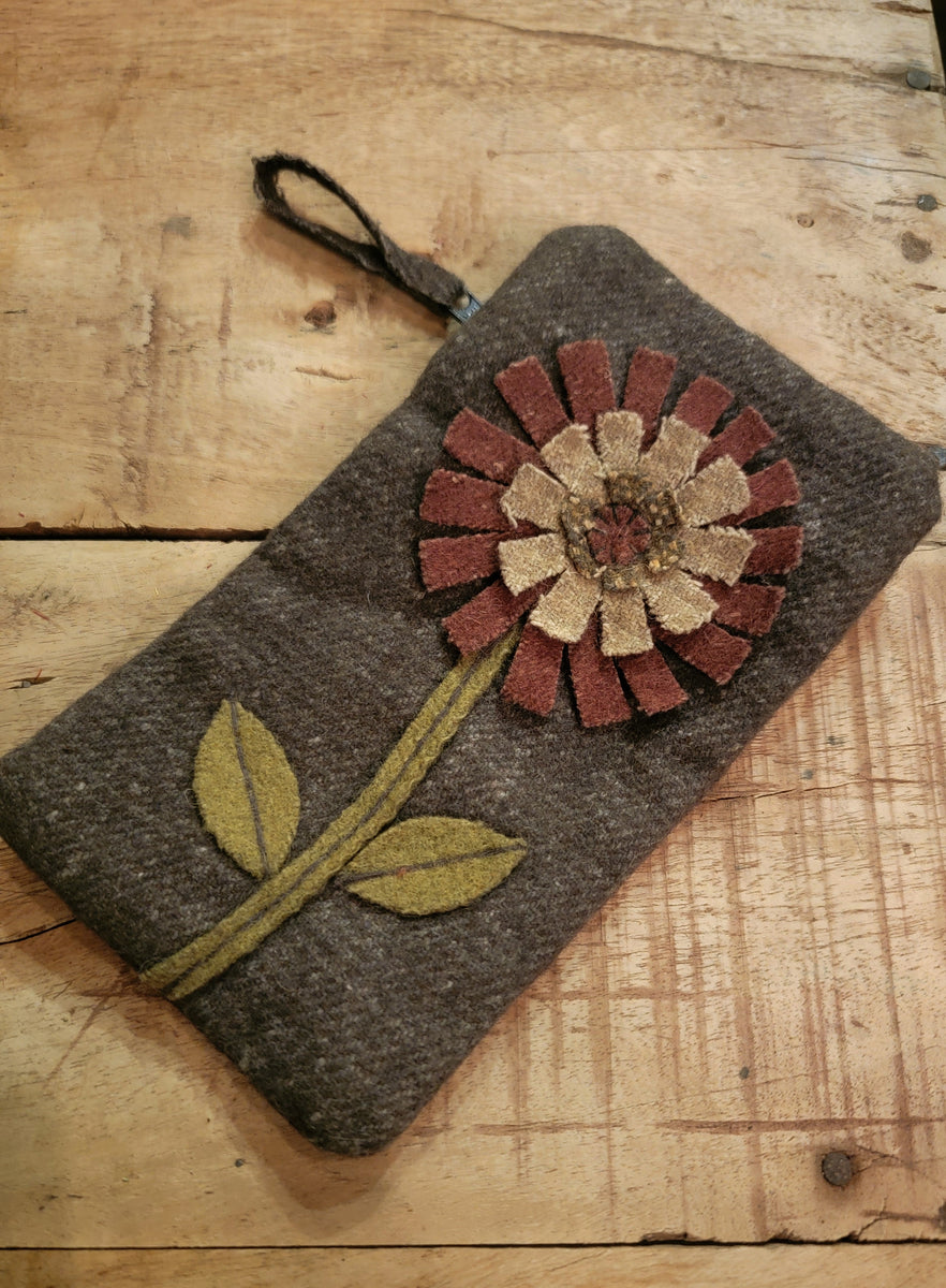 Primitive Pouch #HSD215895