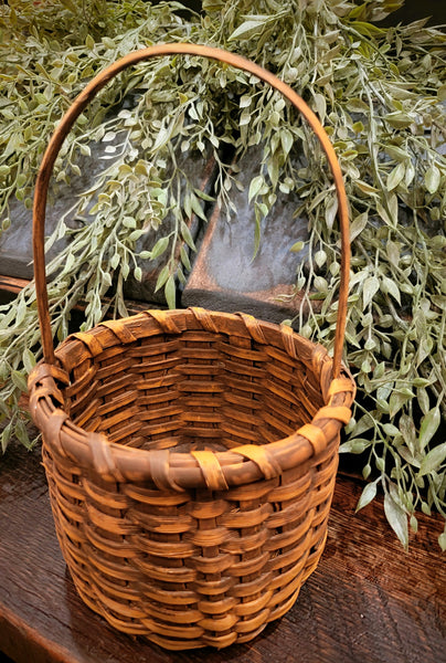#B48 Small "Honey Mustard" Basket With Handle 🇺🇸 MADE IN THE USA!