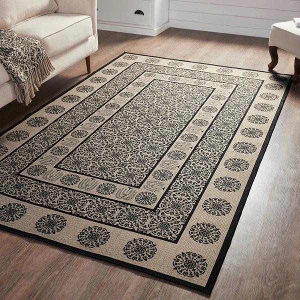 #84629 Black & Tan Jacquard Polyester Rug - Rectangle 60x96In