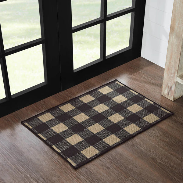 #84759  Black & Tan Tavern Check Polyester Rug - Rectangle 20x30In