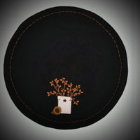 CMRE0322 Bittersweet Crock Black Candle Mat