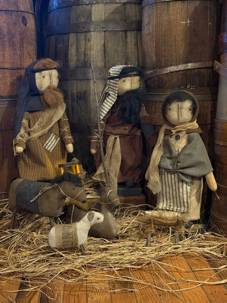 NTV Primitive NATIVITY SET By Dawn's Attic Treasures