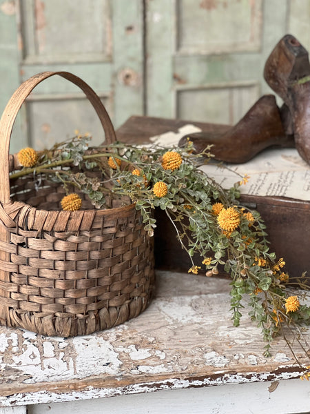 BJBC69 Primitive Colonial Dried Dark & Plump Cranberry Garland 2' – Old  Farmhouse Primitives