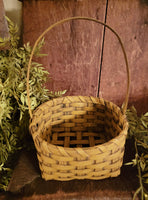 #SBB-M Primitive "Mustard" Square Bottom Berry Basket
