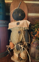#DAW-RM Primitive Pumpkin Gal With Pumpkins 🎃 MADE IN THE USA