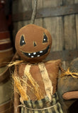 #OSR-DAW Primitive "OSCAR" Pumpkin Holding Crow By Dawn's Attic Treasures