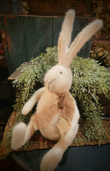 #RJSITW  Handmade Sitting White Bunny