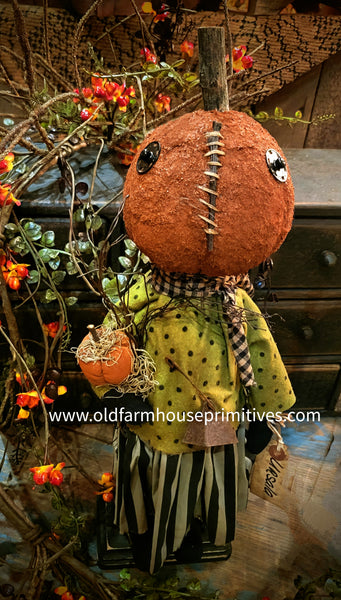 #RAMURS Tattered N' Torn "URSALA" Pumpkin Girl