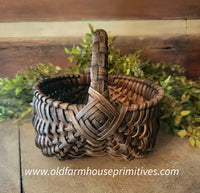 #LMB-24 Primitive Small #6 "Natural Brown" Egg Basket