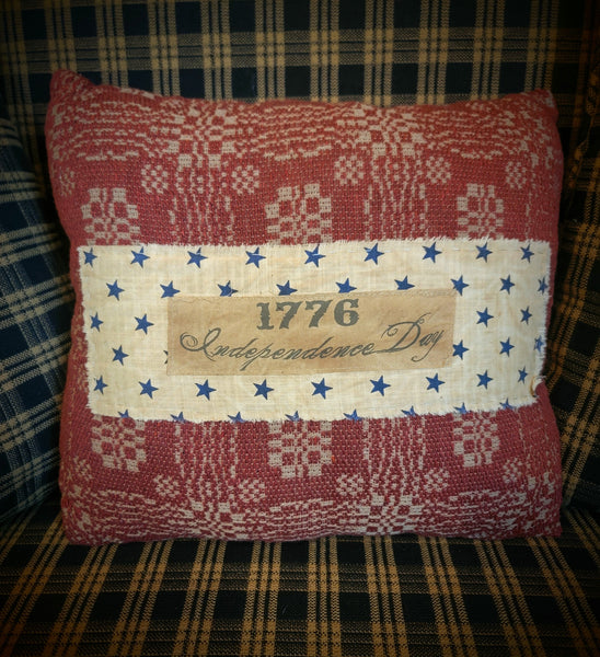 #WRN1340-C Primitive Woven Pillow Woven With "1776 Independence Day" Printed Tag