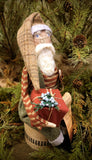#LESAL Primitive Handmade Santa With List 🎅 MADE IN THE USA!