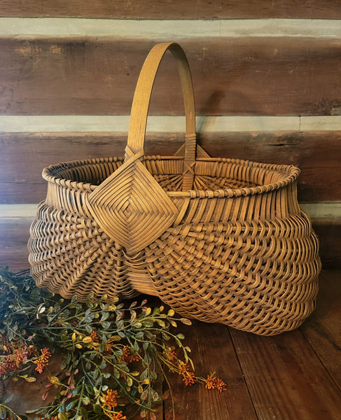 #GMEB Primitive "Gigantic"  Mustard Egg Basket