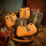 #SBC-W Primitive Black Pumpkin Bowl Filler