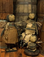 #DAW-BNN-BEE Primitive Miss Bonnie Bee 🐝  MADE IN THE USA !!!MORE COMING SOON!!!
