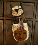 #WRN1600  Cat With Handmade Hooked Pumpkin Pocket