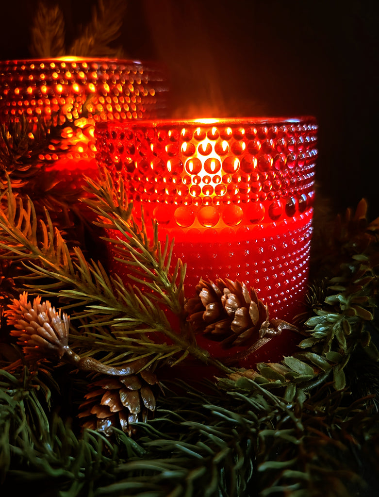 #PDRGC-4 4" Red LED Beaded Glass Candle - Thumbnail 3