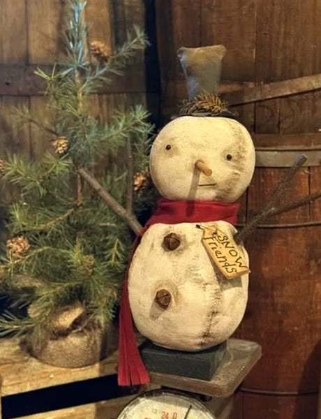 #DAW-WLT-SNW  Primitive "WALT" The Snowman ⛄️ Made In The USA