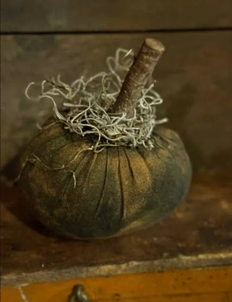 #DAW-BKF Primitive Cloth "Grungy Black" Pumpkin Bowl Filler 🎃 Made In The USA!