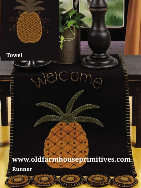 #FPT13 Primitive "Pineapple" Hand Towel 🍍