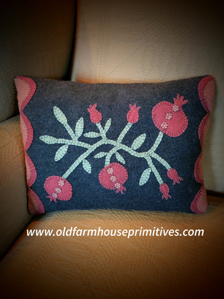 #HSD216PA Pomegranate Applique Pillow