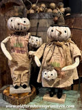 #DASG Primitive Antique White Hand Carved Snowman Girl ⛄️ (Made In USA)